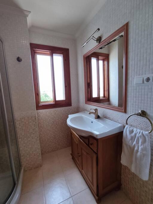 Apartamento Comodo A 300 Metros De La Playa Santa Pola Exterior photo