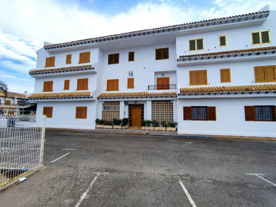 Apartamento Comodo A 300 Metros De La Playa Santa Pola Exterior photo
